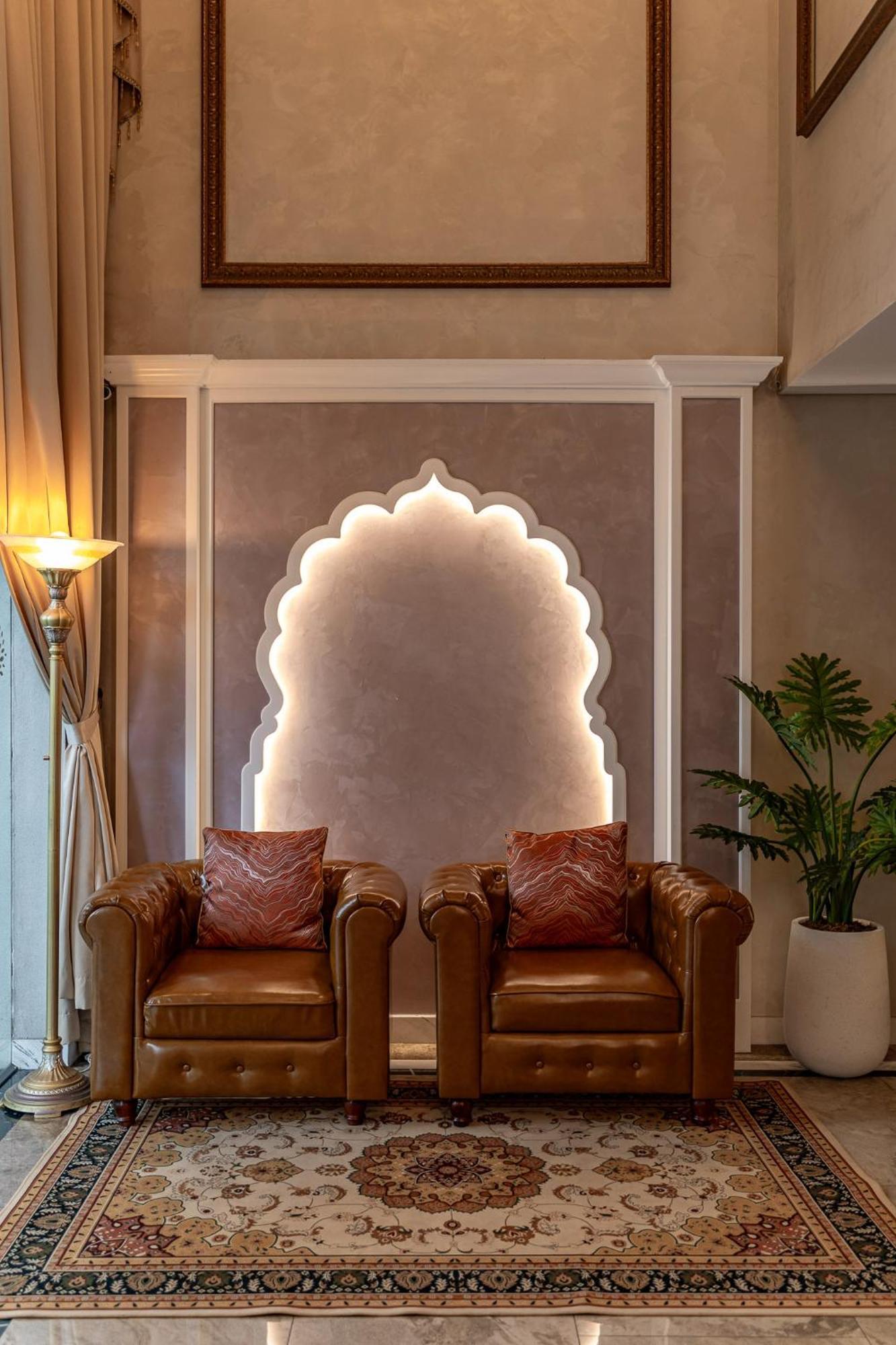 Golden Tree Hotel & Apartment Ho Chi Minh City Bagian luar foto